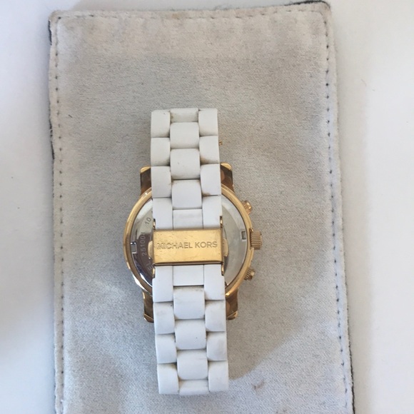Michael Kors Watch - Picture 3 of 4